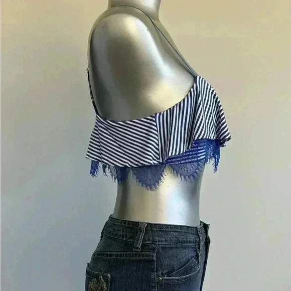 🆕Joe’s Jeans Ruffle Crop Top - Picture 2 of 16